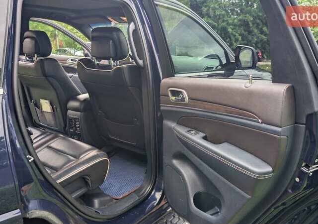 Синій Джип Grand Cherokee, об'ємом двигуна 2.99 л та пробігом 32 тис. км за 32000 $, фото 19 на Automoto.ua
