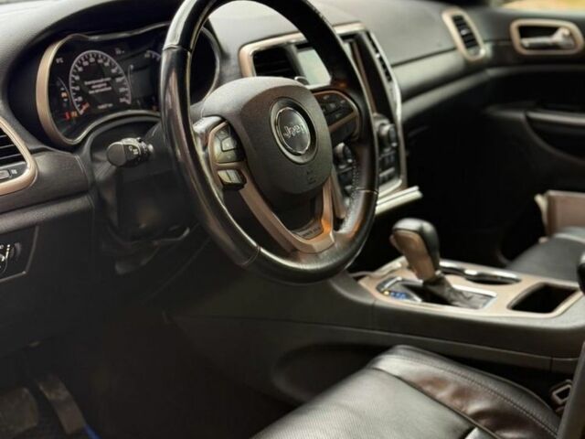 Джип Гранд Чероки 2017 в Киеве на Automoto.ua Синий Джип Гранд Чероки, объемом двигателя 3.6 л и пробегом 151 тыс. км за 18900 $, фото 9 на Automoto.ua