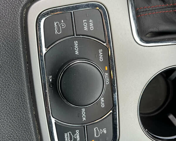 Джип Гранд Чероки 2019 в Черкассах на Automoto.ua Синий Джип Гранд Чероки, объемом двигателя 3.6 л и пробегом 127 тыс. км за 28500 $, фото 10 на Automoto.ua