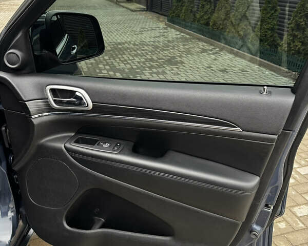 Синий Джип Гранд Чероки, объемом двигателя 3.6 л и пробегом 75 тыс. км за 25800 $, фото 39 на Automoto.ua