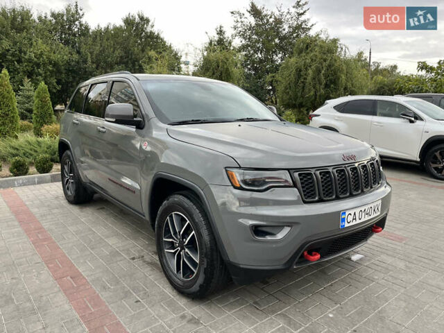 Джип Гранд Чероки 2019 в Черкассах на Automoto.ua Синий Джип Гранд Чероки, объемом двигателя 3.6 л и пробегом 127 тыс. км за 28500 $, фото 4 на Automoto.ua