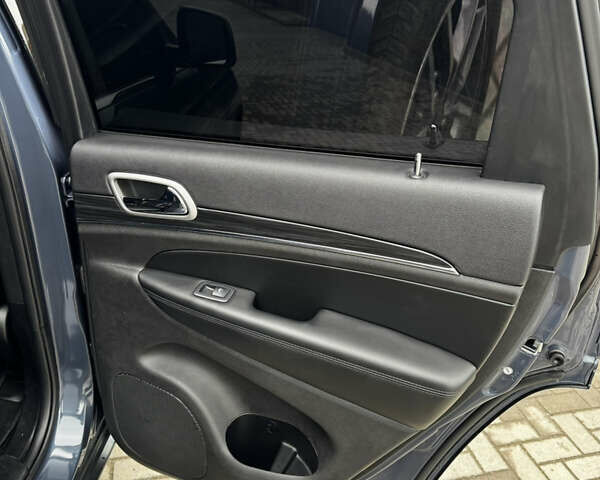 Синий Джип Гранд Чероки, объемом двигателя 3.6 л и пробегом 75 тыс. км за 25800 $, фото 37 на Automoto.ua