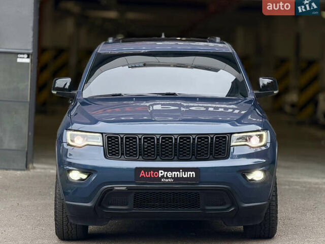 Синий Джип Гранд Чероки, объемом двигателя 3.6 л и пробегом 100 тыс. км за 21500 $, фото 3 на Automoto.ua