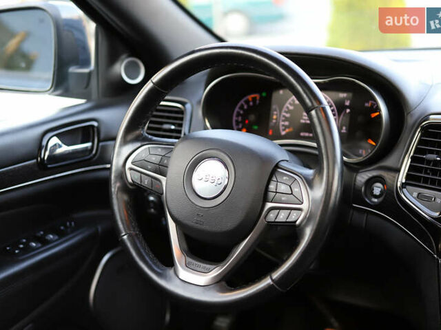 Синій Джип Grand Cherokee, об'ємом двигуна 5.65 л та пробігом 67 тис. км за 42000 $, фото 66 на Automoto.ua