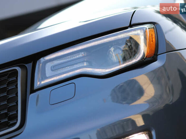 Синій Джип Grand Cherokee, об'ємом двигуна 5.65 л та пробігом 67 тис. км за 42000 $, фото 10 на Automoto.ua
