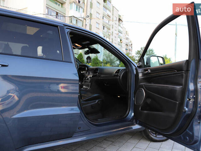 Синій Джип Grand Cherokee, об'ємом двигуна 5.65 л та пробігом 67 тис. км за 42000 $, фото 51 на Automoto.ua