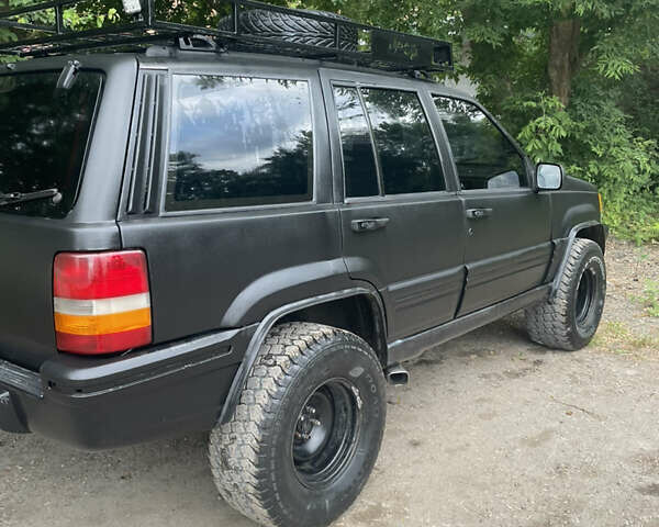 Зелений Джип Grand Cherokee, об'ємом двигуна 3 л та пробігом 2 тис. км за 6900 $, фото 1 на Automoto.ua