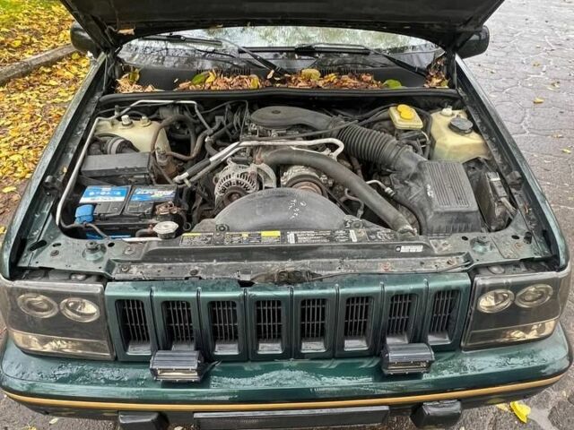 Зелений Джип Grand Cherokee, об'ємом двигуна 5.2 л та пробігом 200 тис. км за 3900 $, фото 7 на Automoto.ua