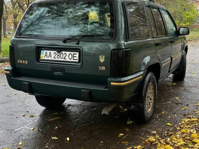 Зелений Джип Grand Cherokee, об'ємом двигуна 5.2 л та пробігом 200 тис. км за 3900 $, фото 3 на Automoto.ua