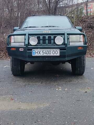 Зелений Джип Grand Cherokee, об'ємом двигуна 5.2 л та пробігом 421 тис. км за 3000 $, фото 1 на Automoto.ua