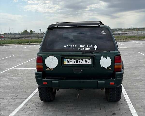 Зеленый Джип Гранд Чероки, объемом двигателя 3.96 л и пробегом 200 тыс. км за 4500 $, фото 6 на Automoto.ua