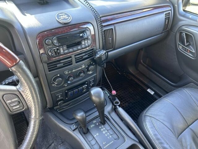 Зеленый Джип Гранд Чероки, объемом двигателя 2.7 л и пробегом 290 тыс. км за 4300 $, фото 12 на Automoto.ua