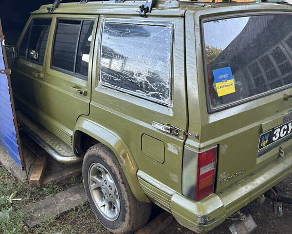 Зелений Джип Grand Cherokee, об'ємом двигуна 2.5 л та пробігом 340 тис. км за 1500 $, фото 1 на Automoto.ua