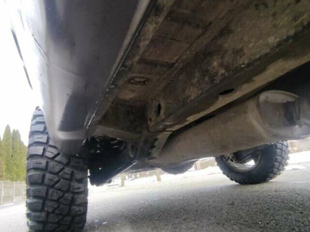 Зелений Джип Grand Cherokee, об'ємом двигуна 2.7 л та пробігом 279 тис. км за 2832 $, фото 28 на Automoto.ua