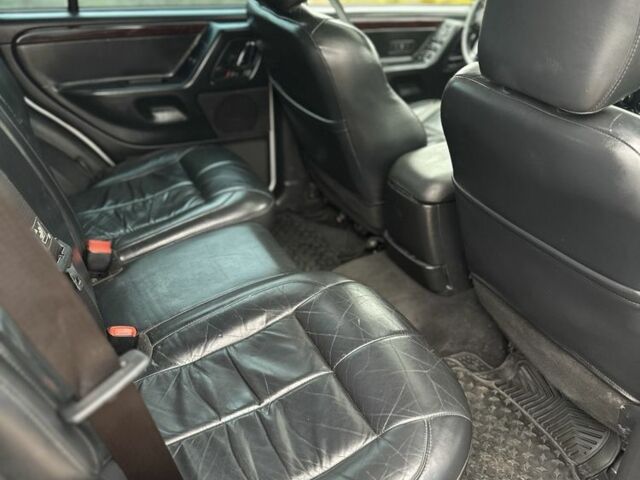 Зеленый Джип Гранд Чероки, объемом двигателя 2.7 л и пробегом 222 тыс. км за 3800 $, фото 12 на Automoto.ua