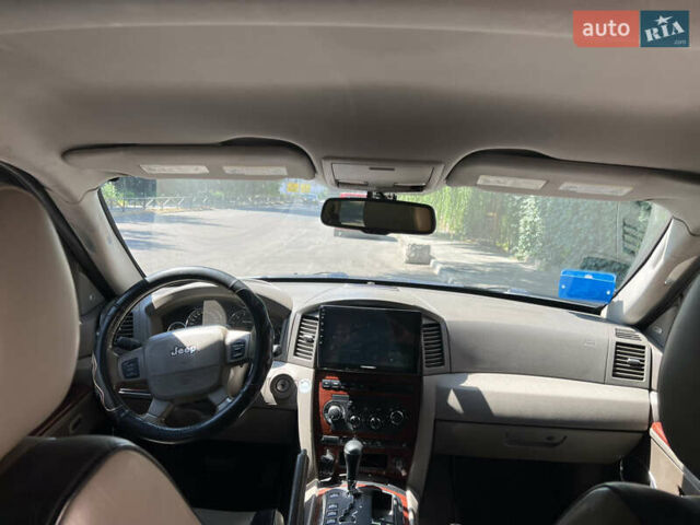 Зеленый Джип Гранд Чероки, объемом двигателя 2.99 л и пробегом 312 тыс. км за 8500 $, фото 8 на Automoto.ua