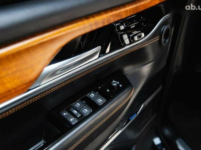 Джип Гранд Вагонер, объемом двигателя 6.4 л и пробегом 16 тыс. км за 79000 $, фото 19 на Automoto.ua