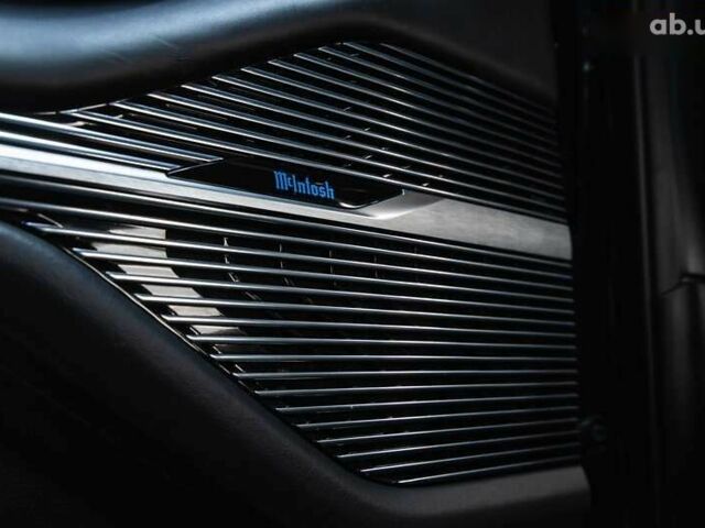 Джип Гранд Вагонер, объемом двигателя 6.4 л и пробегом 16 тыс. км за 79000 $, фото 21 на Automoto.ua