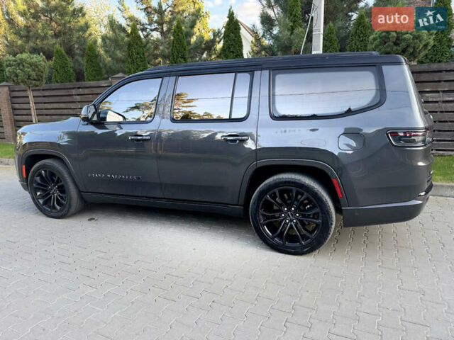 Серый Джип Гранд Вагонер, объемом двигателя 6.42 л и пробегом 51 тыс. км за 85000 $, фото 6 на Automoto.ua