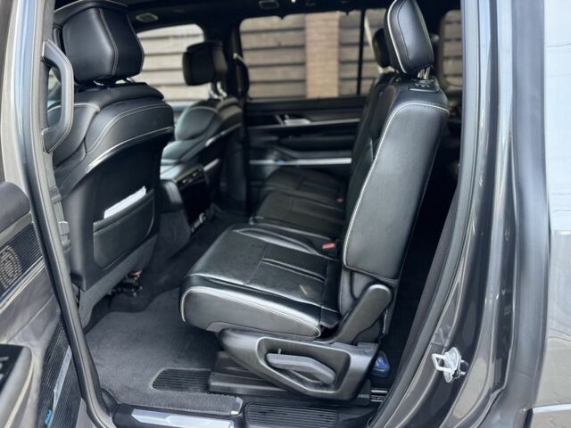 Серый Джип Гранд Вагонер, объемом двигателя 6.4 л и пробегом 53 тыс. км за 85000 $, фото 8 на Automoto.ua