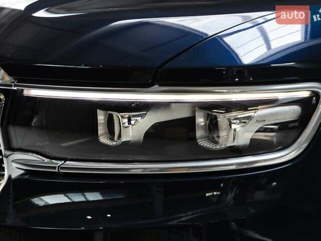 Синий Джип Гранд Вагонер, объемом двигателя 6.4 л и пробегом 16 тыс. км за 79000 $, фото 2 на Automoto.ua