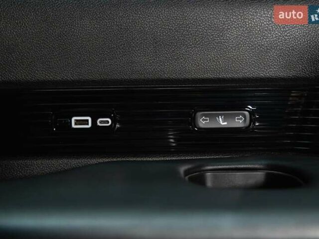 Синий Джип Гранд Вагонер, объемом двигателя 6.4 л и пробегом 16 тыс. км за 79000 $, фото 47 на Automoto.ua