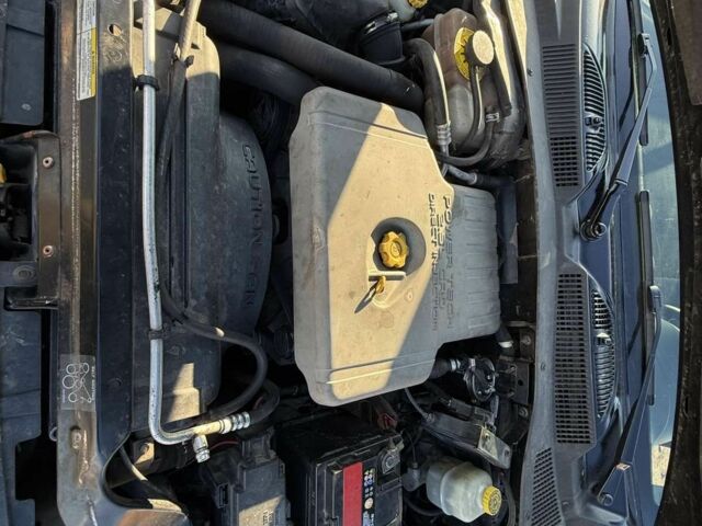 Черный Джип Либерти, объемом двигателя 2.5 л и пробегом 234 тыс. км за 2800 $, фото 8 на Automoto.ua