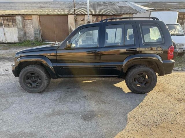 Черный Джип Либерти, объемом двигателя 2.5 л и пробегом 234 тыс. км за 2800 $, фото 4 на Automoto.ua