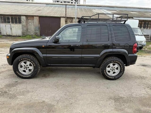 Джип Либерти 2002 в Харькове на Automoto.ua Черный Джип Либерти, объемом двигателя 2.5 л и пробегом 231 тыс. км за 3500 $, фото 1 на Automoto.ua