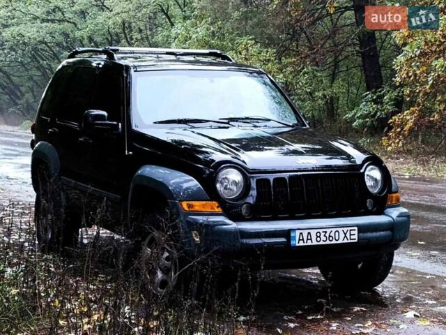Чорний Джип Liberty, об'ємом двигуна 3.8 л та пробігом 178 тис. км за 8100 $, фото 3 на Automoto.ua