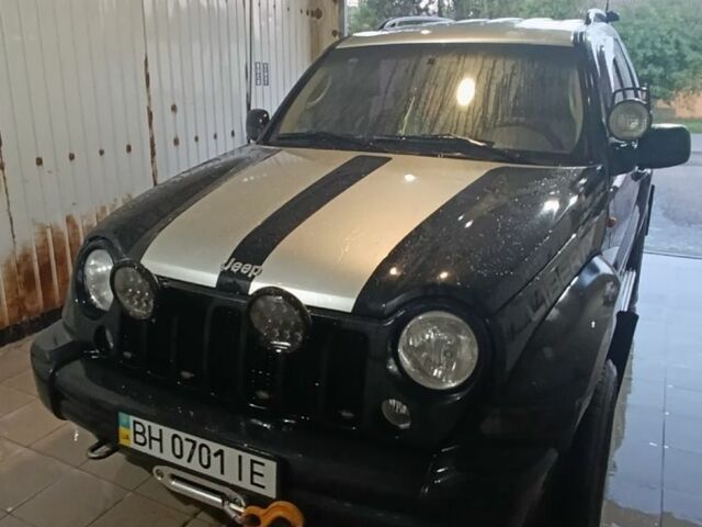 Чорний Джип Liberty, об'ємом двигуна 2.8 л та пробігом 309 тис. км за 10000 $, фото 9 на Automoto.ua