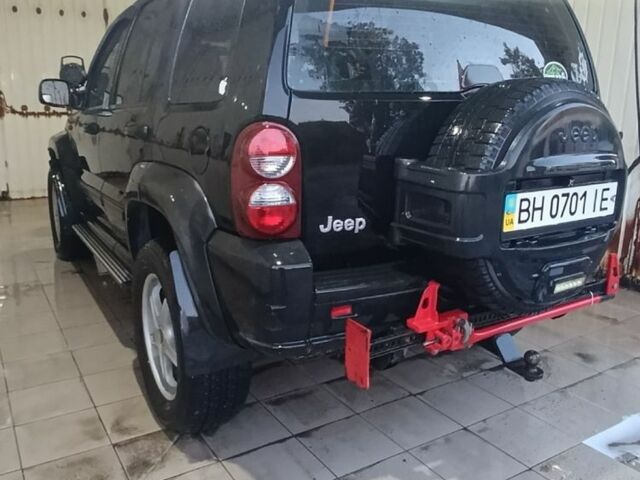 Чорний Джип Liberty, об'ємом двигуна 2.8 л та пробігом 309 тис. км за 10000 $, фото 7 на Automoto.ua