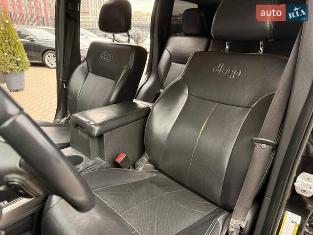Черный Джип Либерти, объемом двигателя 3.7 л и пробегом 257 тыс. км за 6999 $, фото 14 на Automoto.ua