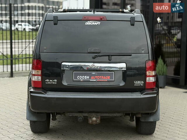 Черный Джип Либерти, объемом двигателя 3.7 л и пробегом 257 тыс. км за 6999 $, фото 7 на Automoto.ua