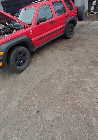 Красный Джип Либерти, объемом двигателя 3.7 л и пробегом 190 тыс. км за 7700 $, фото 8 на Automoto.ua