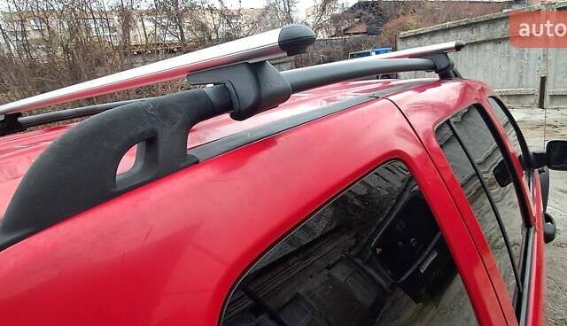 Красный Джип Либерти, объемом двигателя 3.7 л и пробегом 190 тыс. км за 7700 $, фото 5 на Automoto.ua