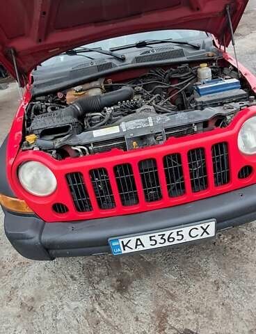 Красный Джип Либерти, объемом двигателя 3.7 л и пробегом 190 тыс. км за 7700 $, фото 6 на Automoto.ua