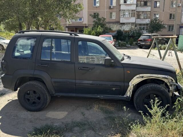 Джип Либерти, объемом двигателя 2.8 л и пробегом 192 тыс. км за 3400 $, фото 4 на Automoto.ua