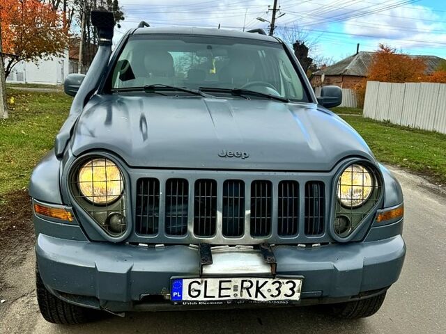 Джип Liberty 2006 у Люботине на Automoto.ua Джип Liberty, об'ємом двигуна 2.8 л та пробігом 300 тис. км за 3500 $, фото 4 на Automoto.ua