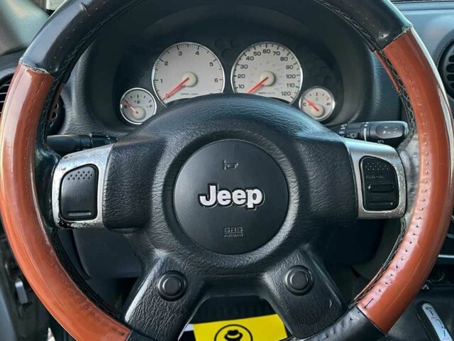 Серый Джип Либерти, объемом двигателя 3.6 л и пробегом 256 тыс. км за 7000 $, фото 9 на Automoto.ua