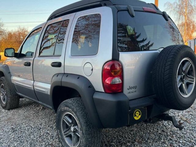 Серый Джип Либерти, объемом двигателя 3.6 л и пробегом 256 тыс. км за 7000 $, фото 4 на Automoto.ua