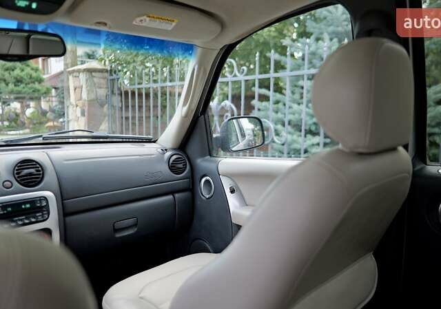 Серый Джип Либерти, объемом двигателя 3.7 л и пробегом 290 тыс. км за 7500 $, фото 21 на Automoto.ua