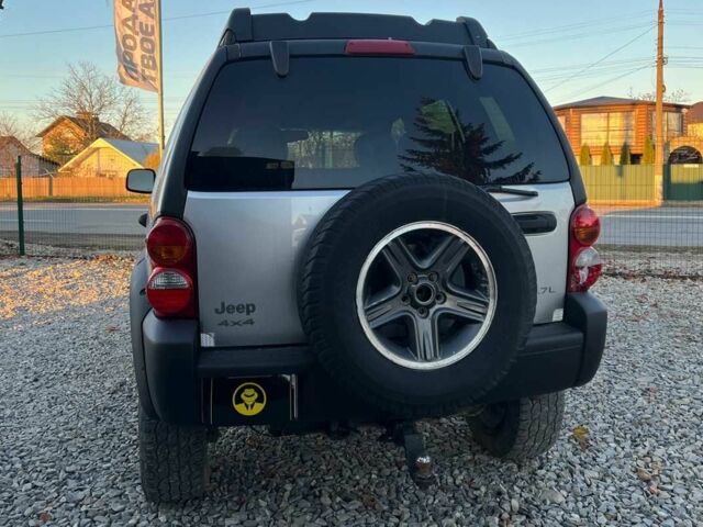 Серый Джип Либерти, объемом двигателя 3.6 л и пробегом 256 тыс. км за 7000 $, фото 5 на Automoto.ua