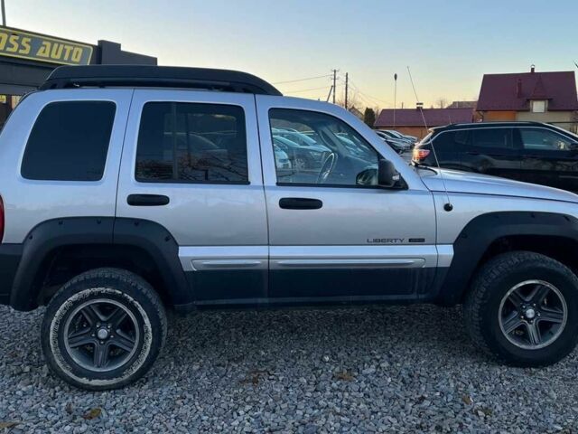 Серый Джип Либерти, объемом двигателя 3.6 л и пробегом 256 тыс. км за 7000 $, фото 7 на Automoto.ua