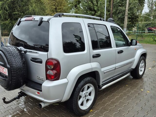 Сірий Джип Liberty, об'ємом двигуна 0 л та пробігом 230 тис. км за 6500 $, фото 5 на Automoto.ua