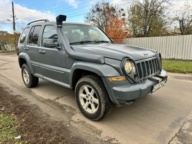 Джип Liberty 2006 у Люботине на Automoto.ua Сірий Джип Liberty, об'ємом двигуна 2.8 л та пробігом 300 тис. км за 3500 $, фото 1 на Automoto.ua