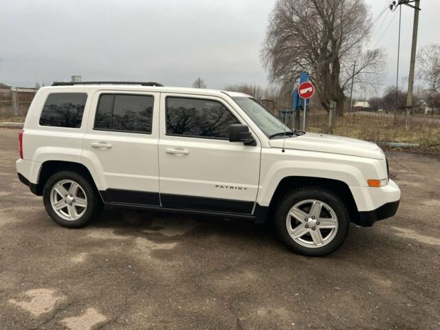 Белый Джип Патриот, объемом двигателя 2 л и пробегом 210 тыс. км за 8500 $, фото 18 на Automoto.ua