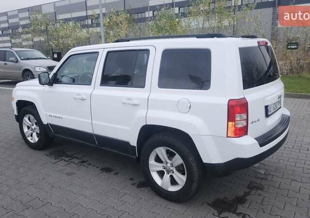 Белый Джип Патриот, объемом двигателя 2.4 л и пробегом 328 тыс. км за 7200 $, фото 10 на Automoto.ua