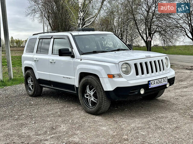 Белый Джип Патриот, объемом двигателя 2 л и пробегом 200 тыс. км за 9200 $, фото 20 на Automoto.ua