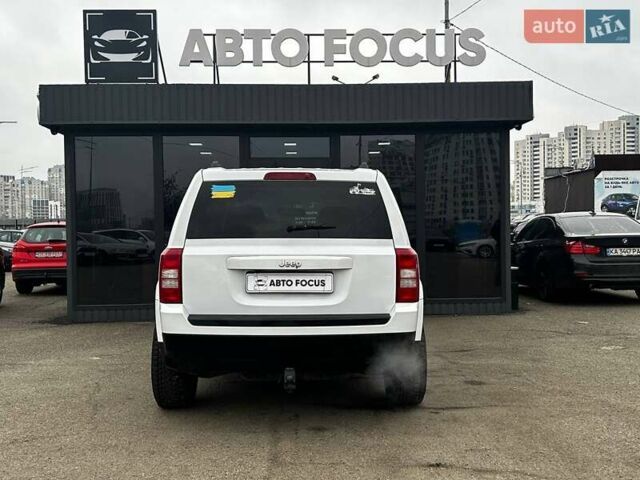 Белый Джип Патриот, объемом двигателя 2 л и пробегом 138 тыс. км за 8690 $, фото 6 на Automoto.ua